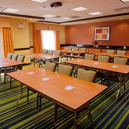 Fairfield Inn & Suites Милледжвилл Удобства фото